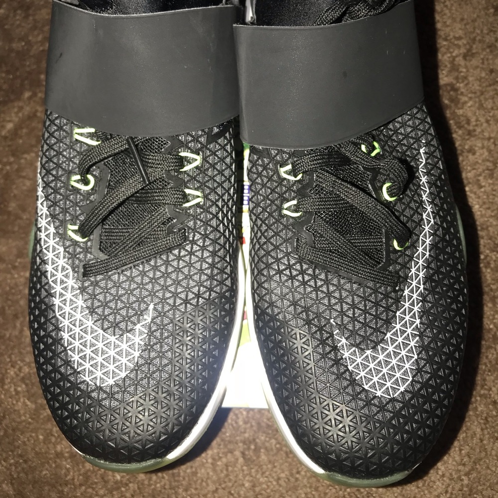 Used Nike zoom strong